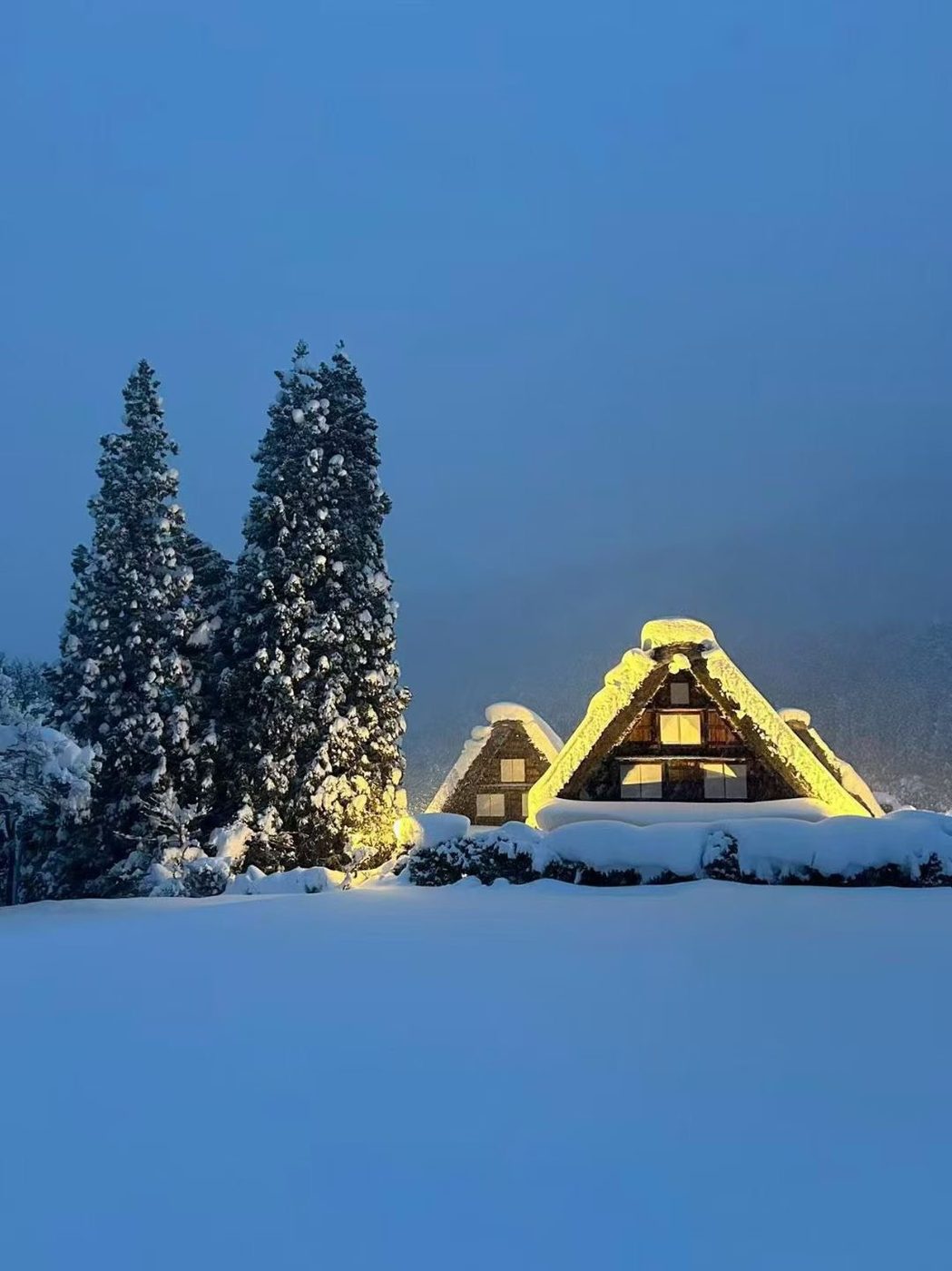 白川鄉合掌村冬季點燈